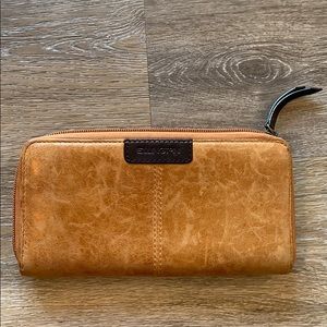 Ellington Leather Wallet Clutch Orange/Tan